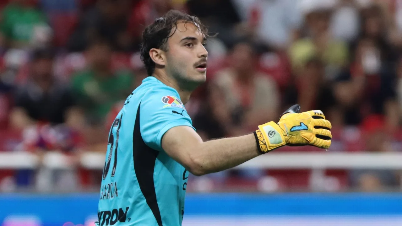 Eduardo García, Chivas