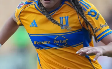 Mia Villalpando, Tigres