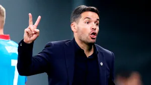 Cruz Azul y Nicolás Larcamón sufren dos bajas claves que debilitan al equipo de cara al Clausura 2026