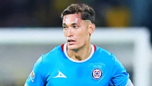 Cruz Azul y Chiquete Orozco reciben la peor noticia del mundo mientras están en la Copa Intercontinental