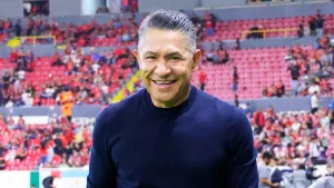 León y Nacho Ambriz busca fichar a dos figuras de América y Toluca para el Clausura 2026