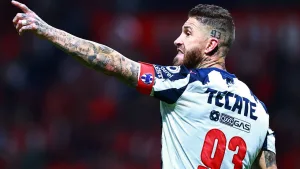 Sergio Ramos se despide de Liga MX con grosero gesto en Toluca y dándole el de la honra a Rayados de Monterrey