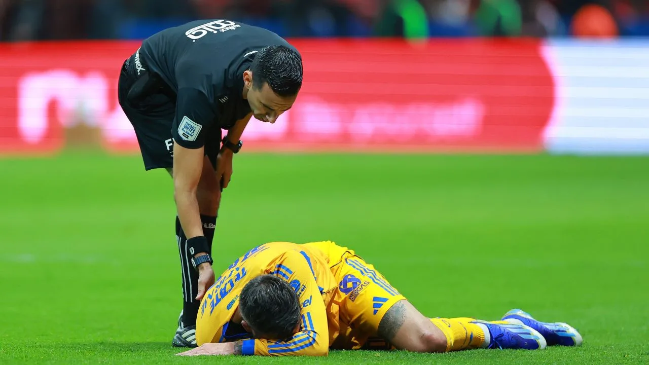 El arbitraje del Toluca vs Tigres causó revuelo.