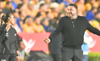 Turco Mohamed y su bronca en Tigres vs Toluca.