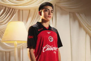 Los nuevos jerseys de Xolos junto a Reebok