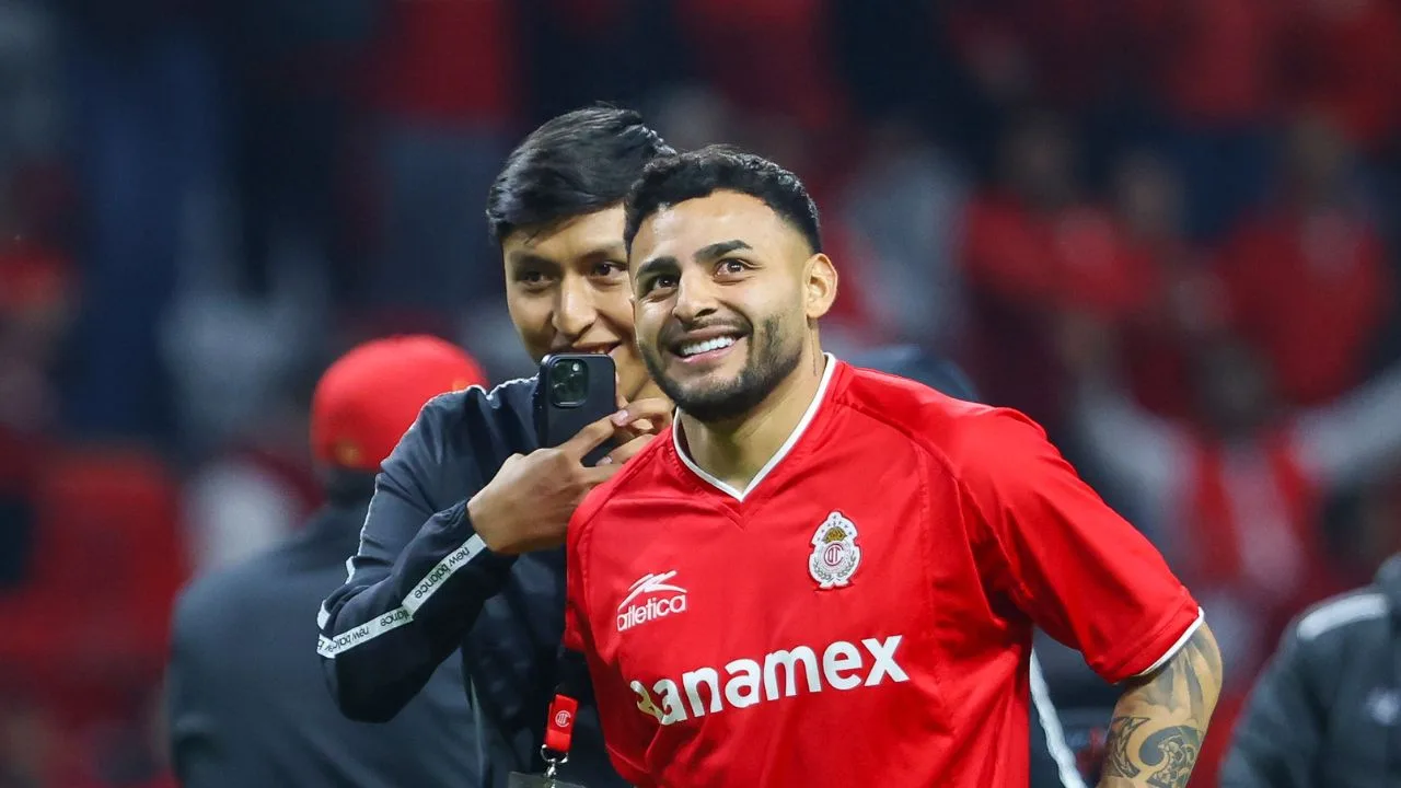 Alexis Vega, jugador del Toluca. 