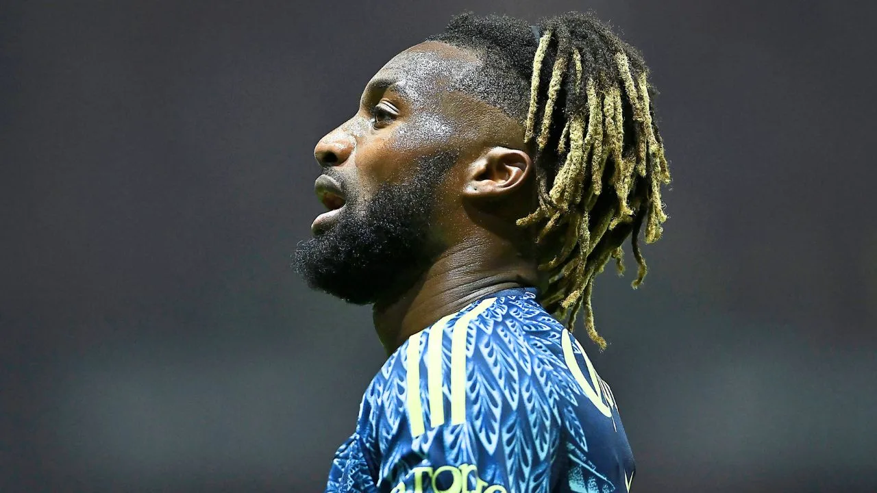 América da la mejor noticia sobre Allan Saint-Maximin y él lanza enigmático mensaje.