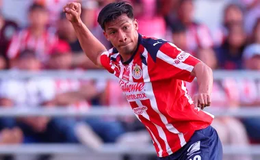Ángel Sepúlveda tuvo su estreno con Chivas.