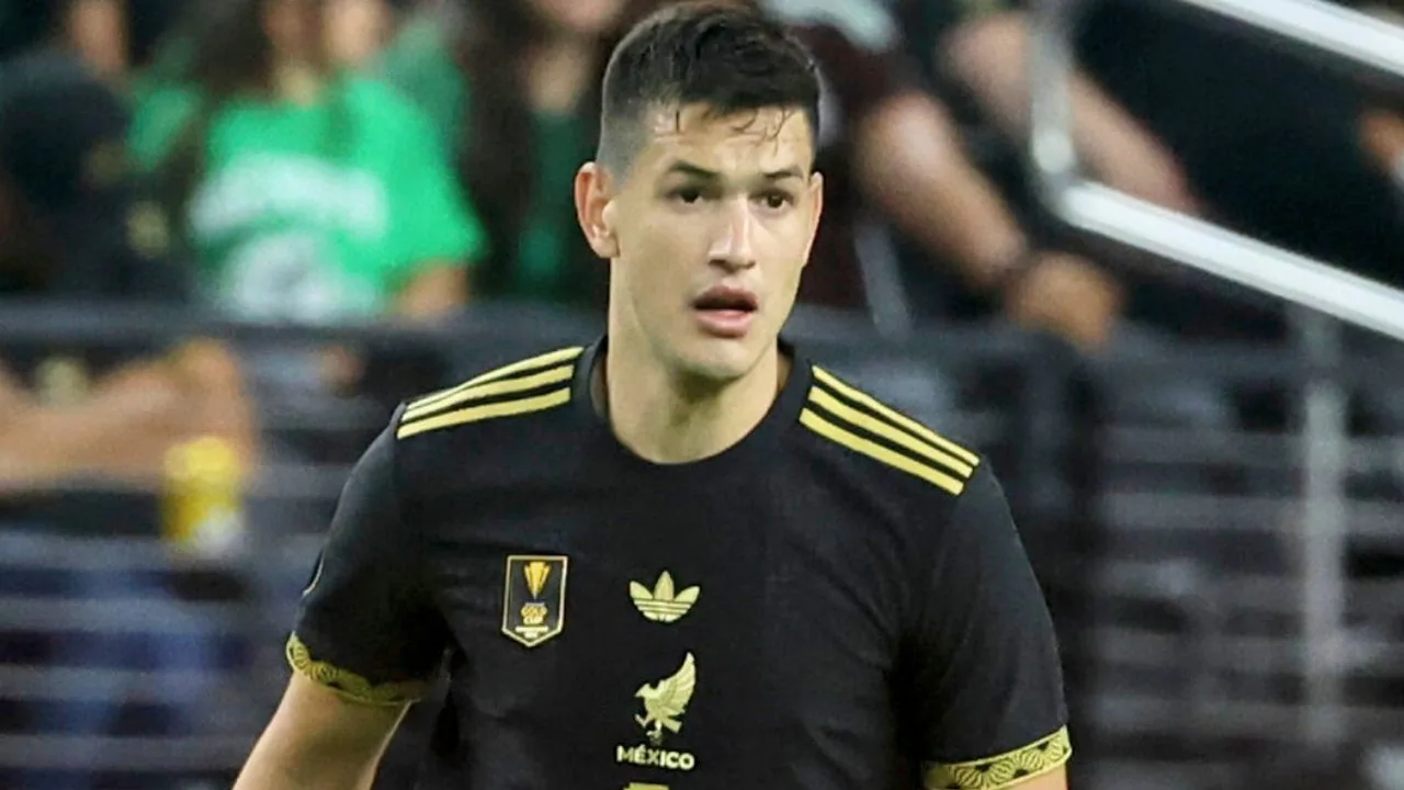 El motivo que sería determinante para que César Montes les dé el sí al Cruz Azul rumbo al Clausura 2026.