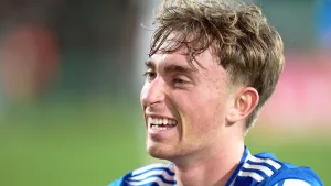 Dean Huijsen, del Real Madrid, arriesga todo en sus vacaciones y se mide ante un tigre