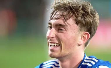 Dean Huijsen y unas riesgosas vacaciones.