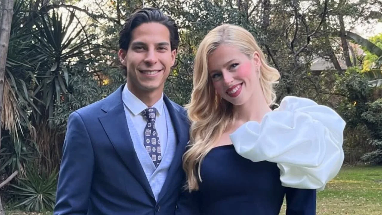 Novia de Diego Lainez quiere boda y le lanza brutal indirecta al jugador de Tigres.