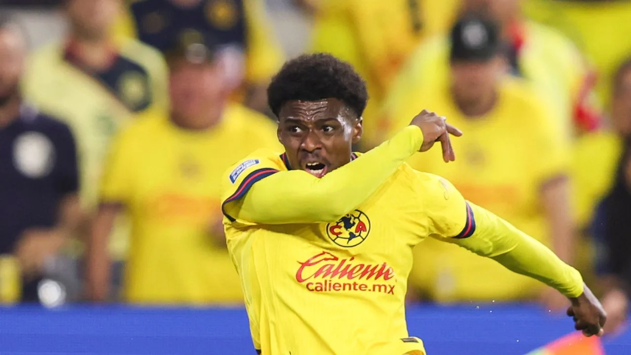 Javairo Dilrosun, jugador del América. 