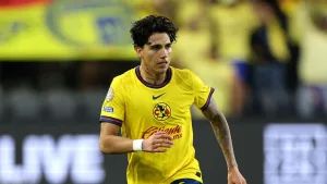 Kevin Álvarez se aleja del América: André Jardine ya no lo quiere y dos de la Liga MX van por él