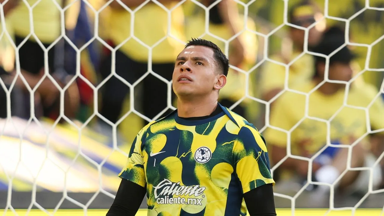 Luis Malagón, portero del América y de la Selección Mexicana. 