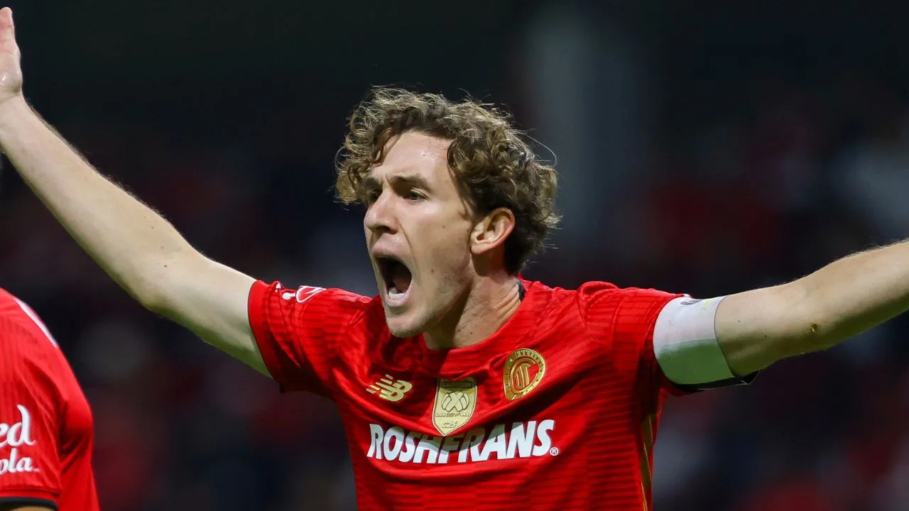 Marcel Ruiz, jugador de los Diablos Rojos del Toluca. 