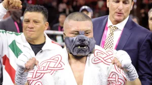 Pitbull Cruz vs Lamont Roach: El resultado es un empate que no dejó feliz a nadie