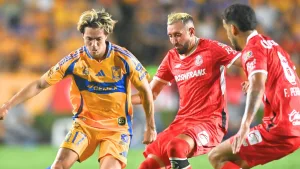 Por qué no juega Sebastián Córdova con Tigres vs Toluca en la Final de ida del torneo Apertura 2025