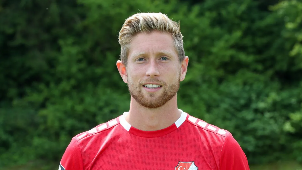 Sebastian Hertner, quien jugaba para el ETSV de Hamburgo. 