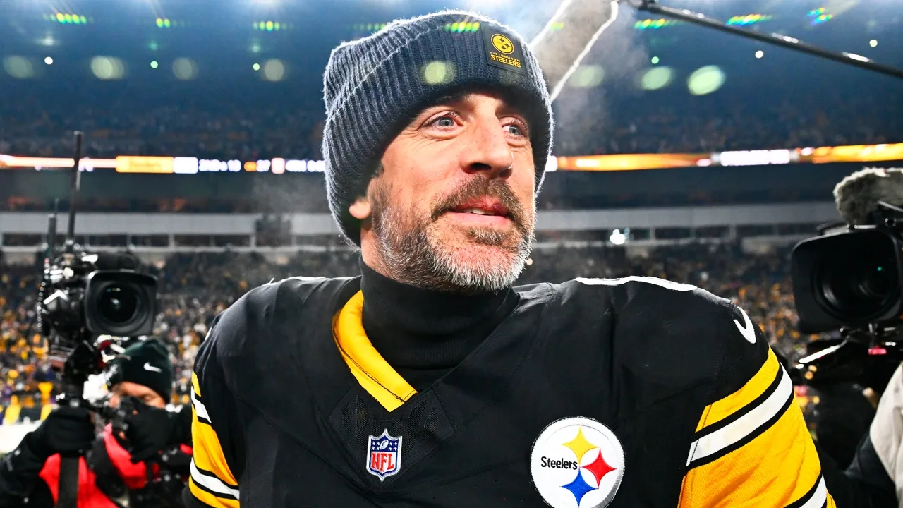 Aaron Rodgers rompe el silencio ante su posible retiro.