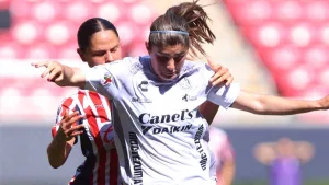 Insólito imprevisto: ¿Por qué San Luis Femenil jugó con uniforme genérico ante Chivas?