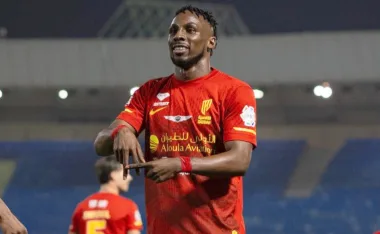 Julián Quiñones, Al Qadsiah