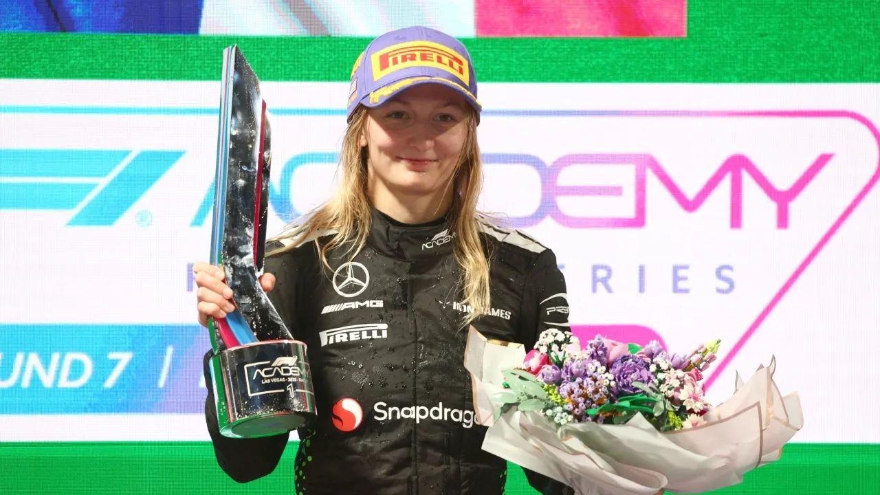 Doriane Pin, Mercedes