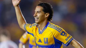Emoción total: Las emotivas palabras de Diego Lainez que llegó al corazón de los fanáticos de Tigres