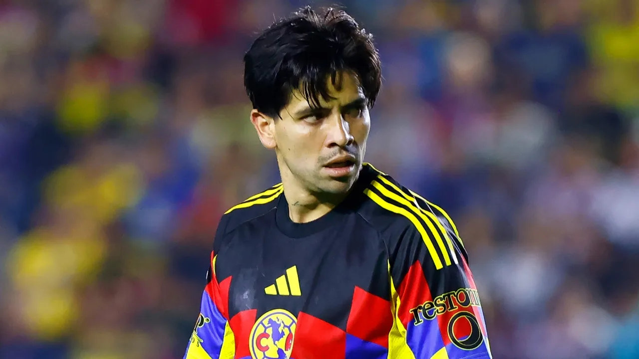 Víctor Dávila, América