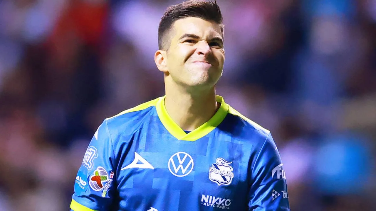 Puebla correrá a Julio González por su alto salario Clausura 2026