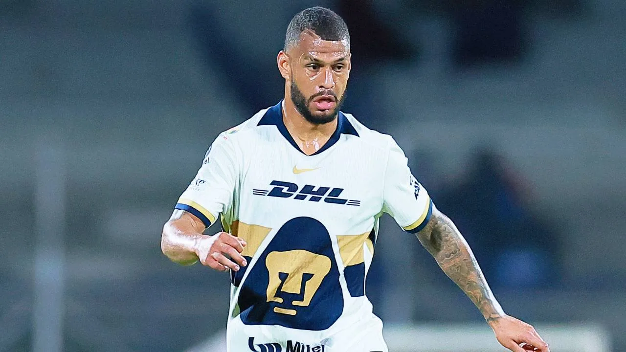 Pumas analiza salida de José Caicedo como préstamo en Clausura 2026