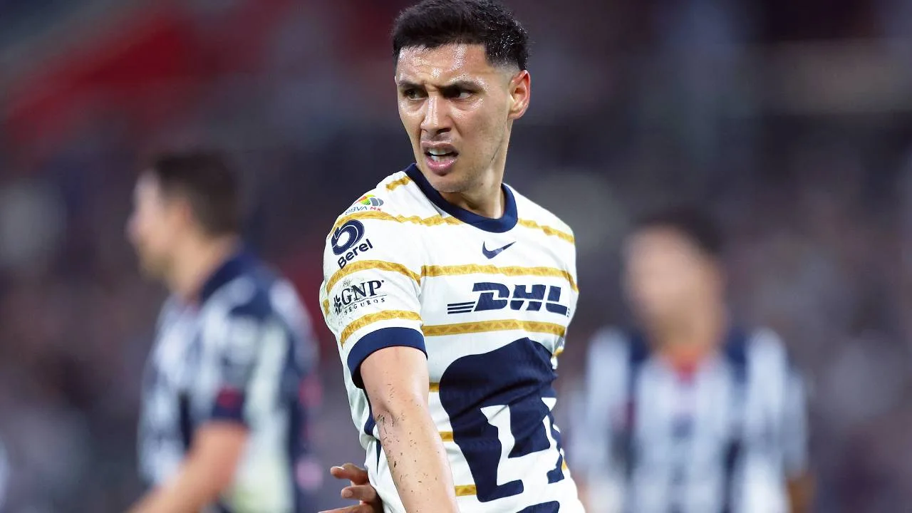 Pumas busca club para Leo Suárez y salida de Piero Quispe