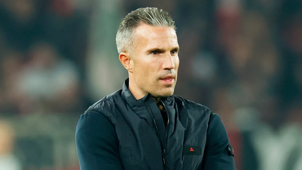 Van Persie ha sorprendido con enorme gesto hacia su hijo.