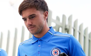 En un debut para el olvido en el Clausura 2026, el Cruz Azul se fue con las manos vacías pero su fichaje estrella se lució.