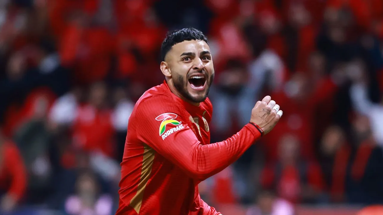 Alexis Vega, jugador del Toluca. 