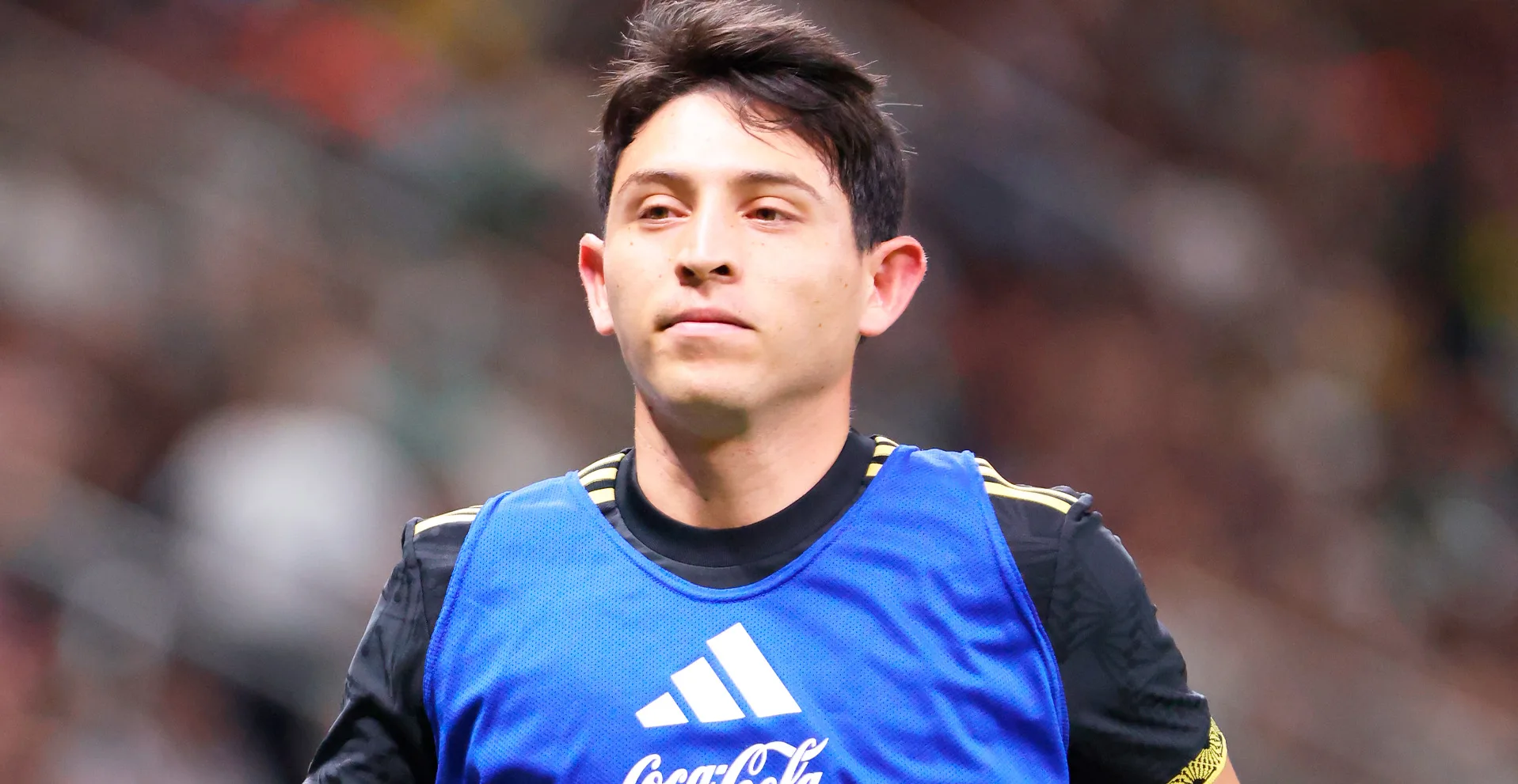 En una baja de última hora, Javier Aguirre le da descanso a Gil Mora y elige a su reemplazo desde Coapa: Alexis Gutiérrez.