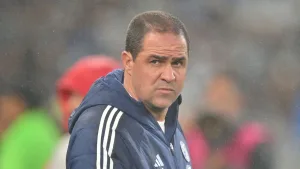 América vive tensión interna y André Jardine está entre la espada, y la pared tras contundente exigencia