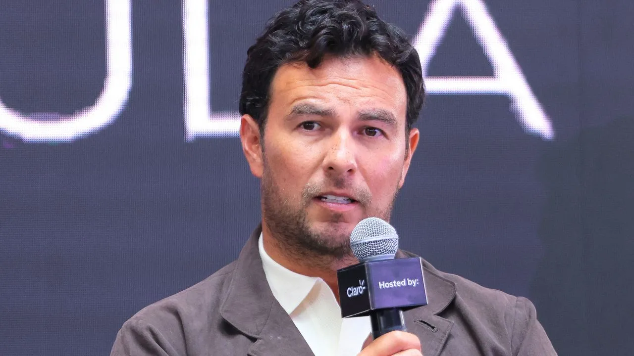 Checo Pérez manda inesperado mensaje a Venezuela en medio de la crisis.