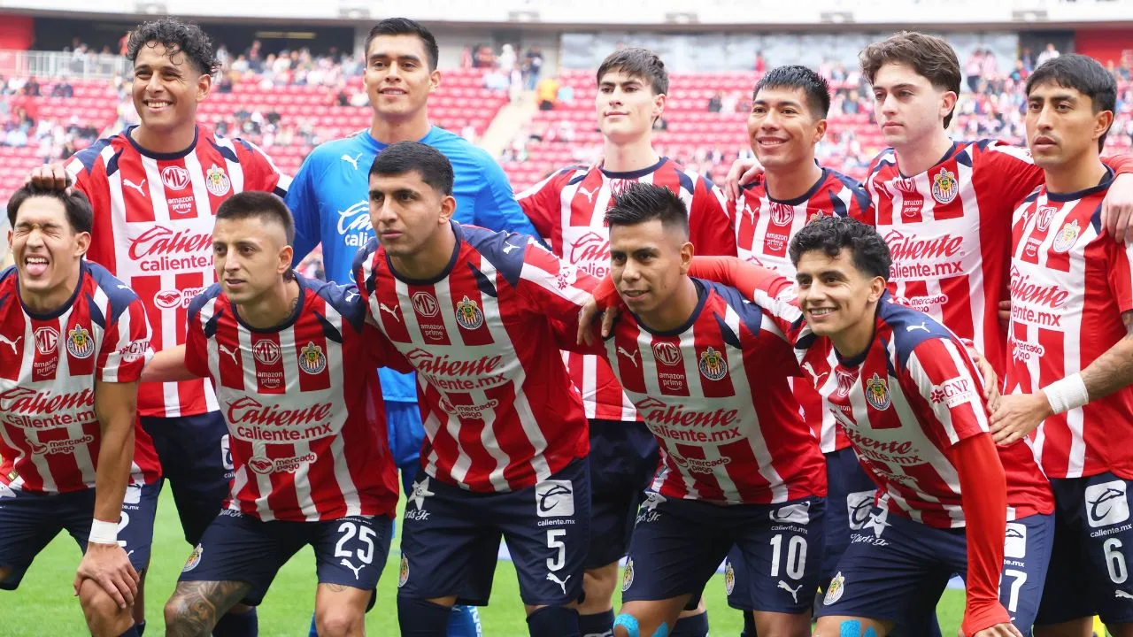 Jugadores de Chivas en el Clausura 2026. 