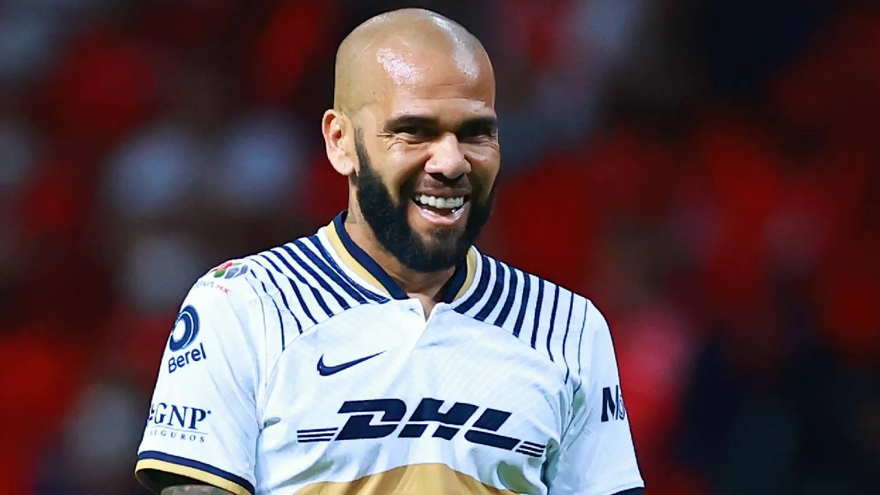 Dani Alves, jugador brasileño.