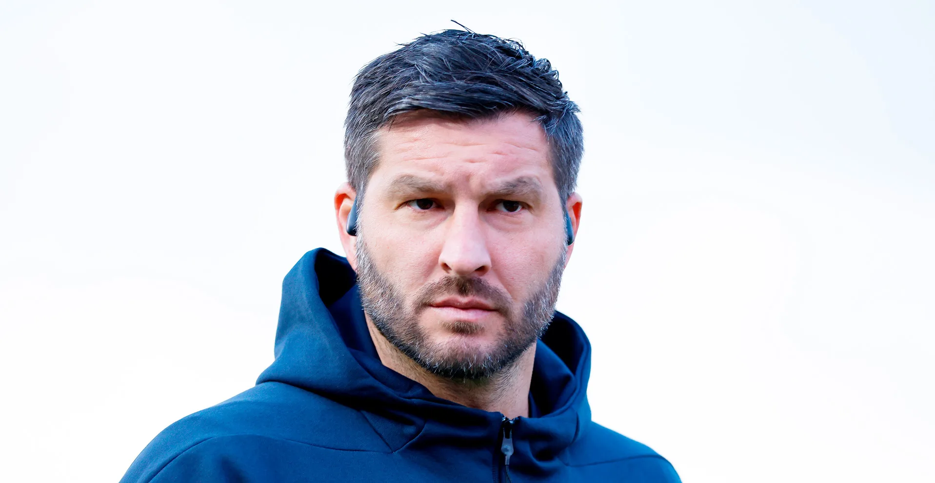 En medio del descanso de Liga MX, el delantero casi comete una catástrofe en las calles de Nuevo León. Checa el video de Gignac.