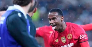 Rayados de Monterrey no hace pasillo al campeón y Toluca se burla con tremendo dardo