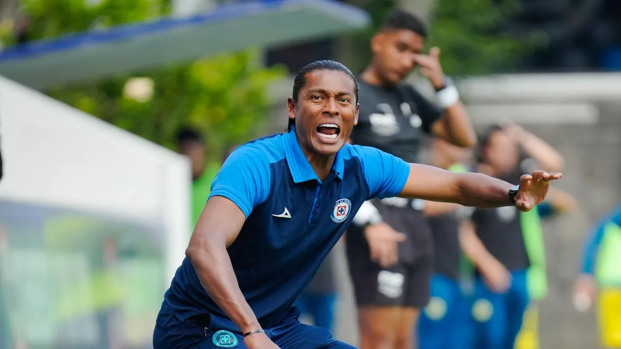 Joel Huiqi sorprende con su nueva etapa en La Máquina. 