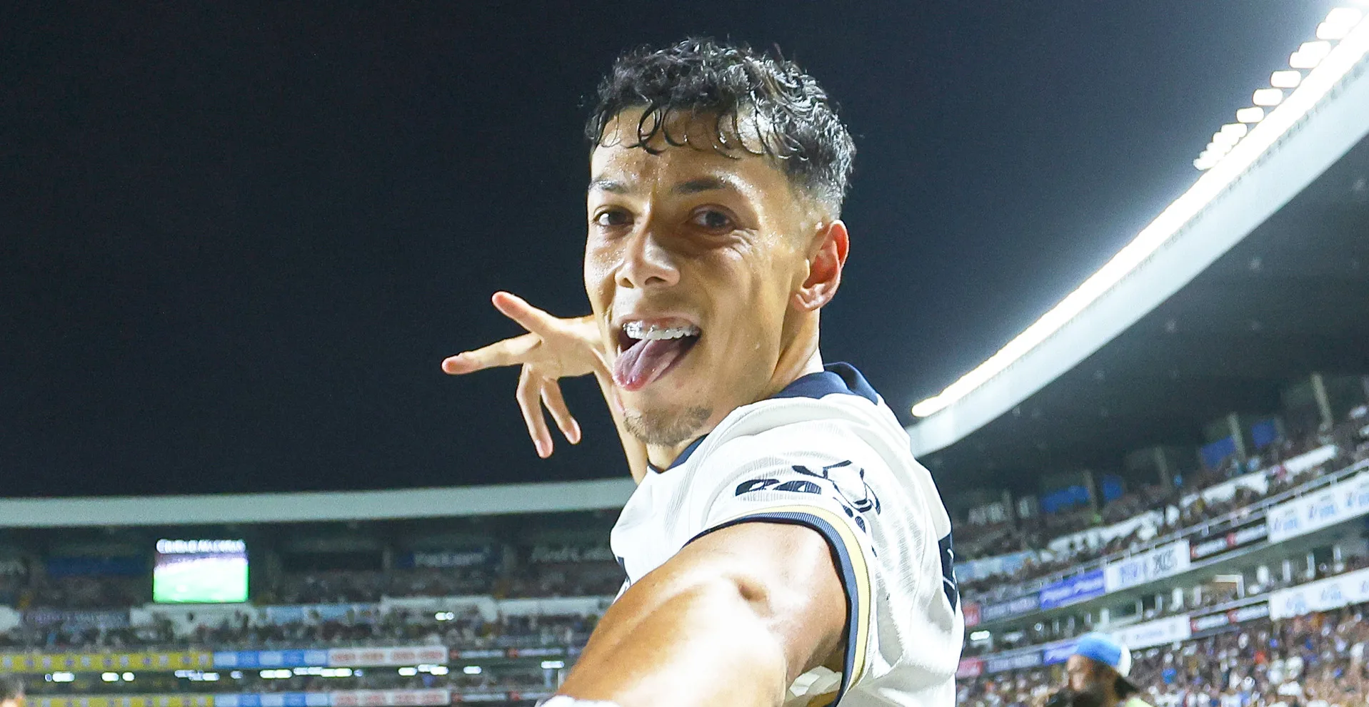 En un movimiento inesperado, los Pumas vendieron a Jorge Ruvalcaba y recibieron una millonaria suma por él. 