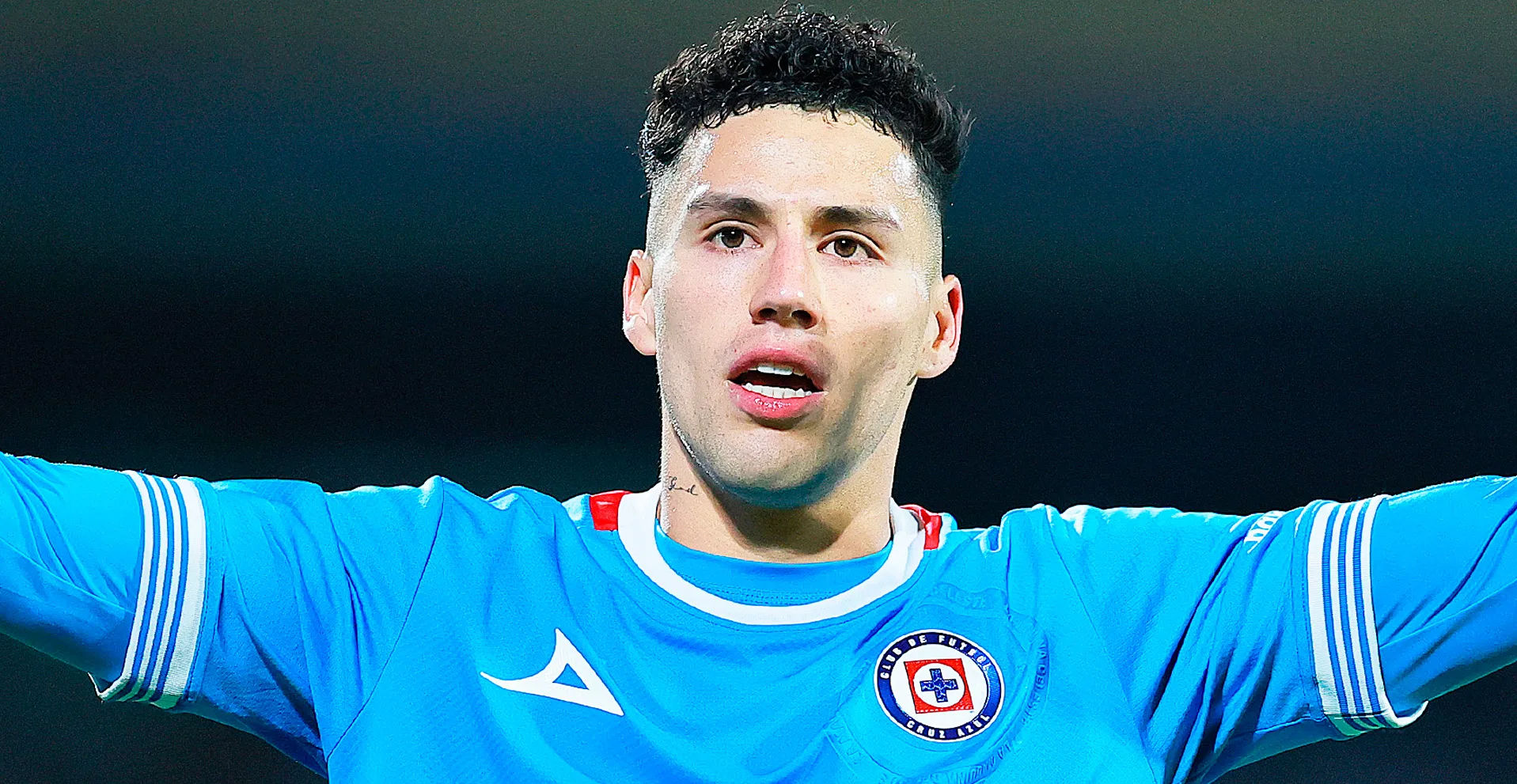 En un mercado de invierno con varias bajas, Cruz Azul podría sufrir una nueva salida con Jorge Sánchez. ¿Se va de Liga MX?