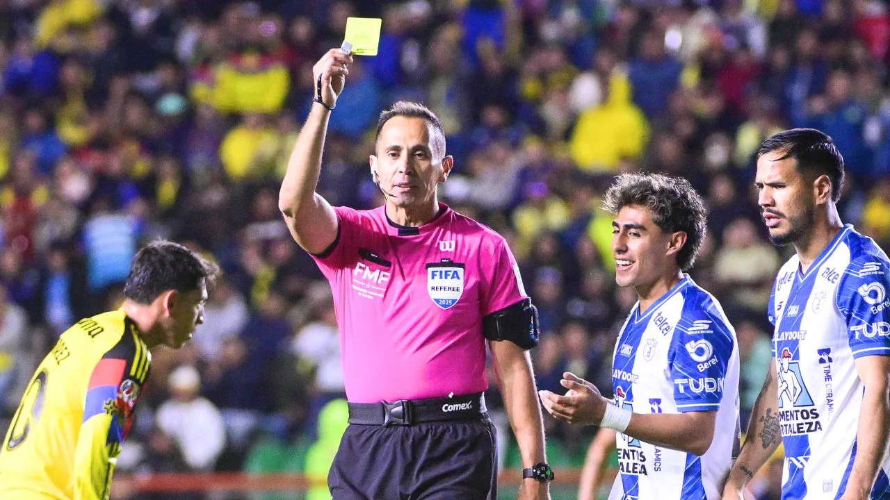 América le hace caso a André Jardine y toma drástica decisión contra el arbitraje en partido vs Pachuca.