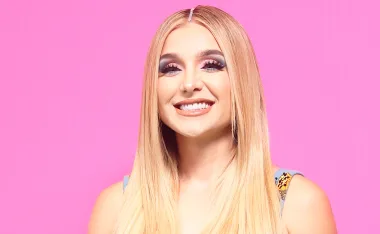 Marcela Mistral, esposa del Poncho de Nigris, será parte de la velada de Supernova Strikers Genesis. ¿Quién es y a qué se dedica?