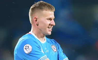 En un mercado de fichajes con muchos movimientos, se reveló que Mateusz Bogusz está a punto de abandonar a los cementeros.