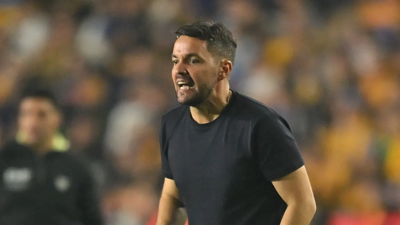 Nicolás Larcamón, actual director técnico de Cruz Azul.