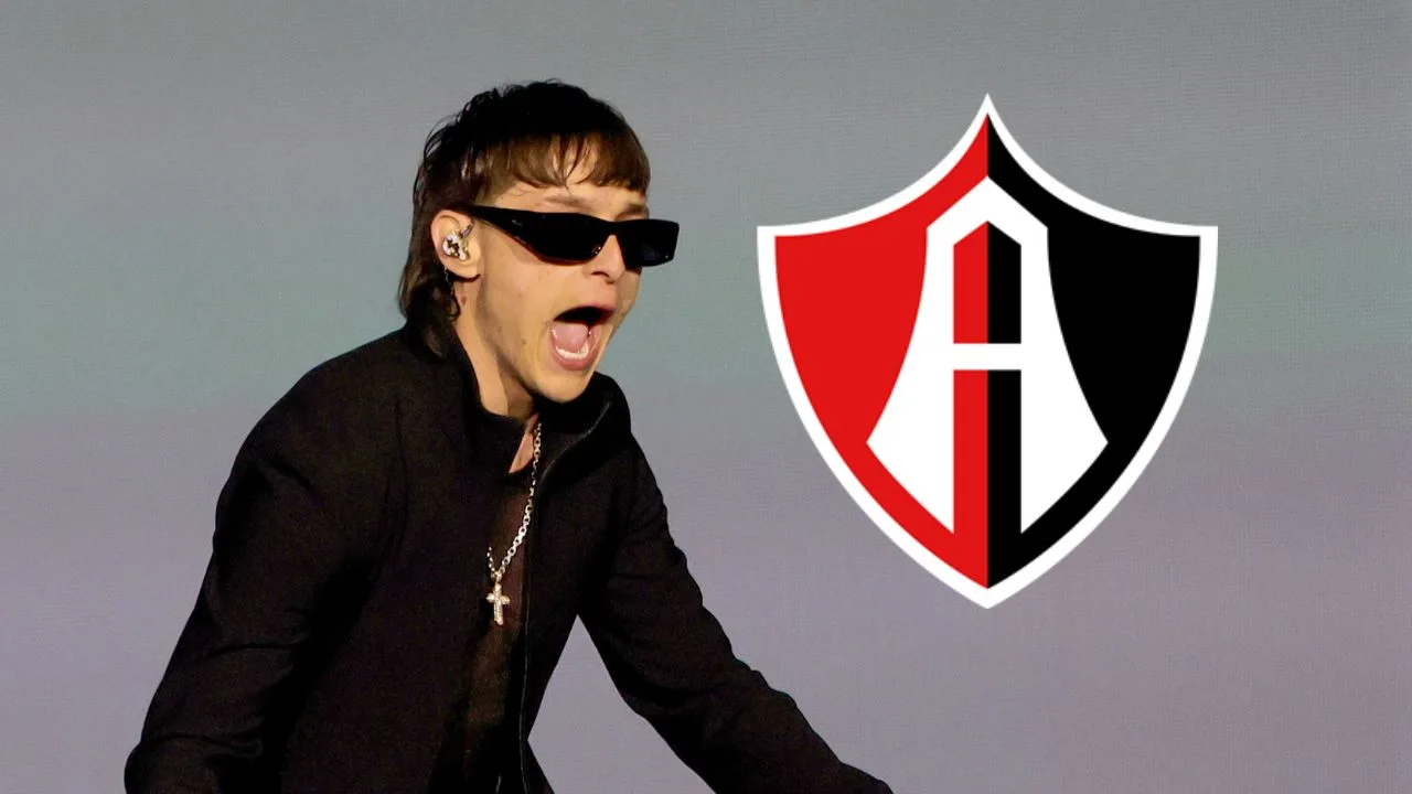 Peso Pluma, cantante mexicano. 